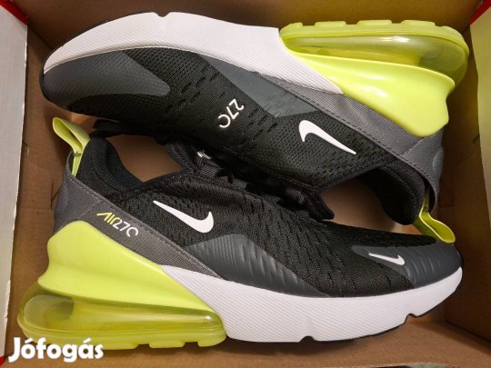 Nike Air Max 270 GS Méret: 39