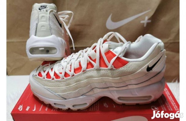 Nike Air Max 95 női 37.5 38.5 és 39-es világos utcai cipő. Teljesen új