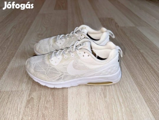 Nike Air Max Motion sportcipő 40 -es