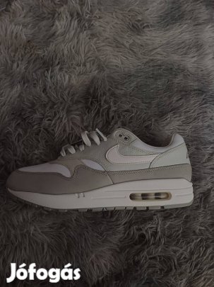 Nike Air Max '87 LX 43 Light Smoke Grey színben áron alul!