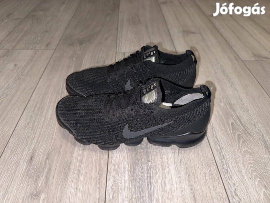 Nike Air Vapormax Flyknit 3.0 sportcipő 44.5 -es