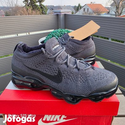 Nike Air Vapormax Flyknit (40)