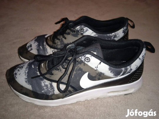 Nike Air max thea sportcipő 41,5-ös méretben eladó!