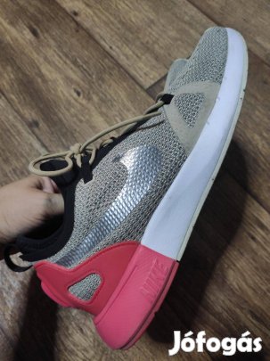 Nike Duel Racer cipő - 40