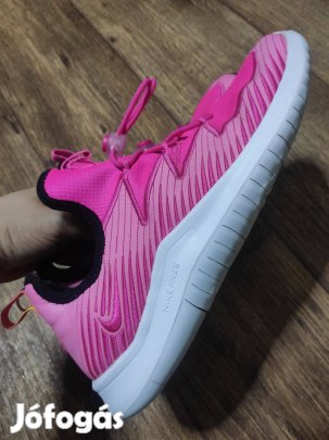 Nike Free TR Ultra cipő - 40