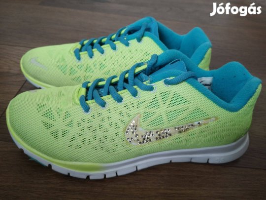 Nike Free cipő 39 méret