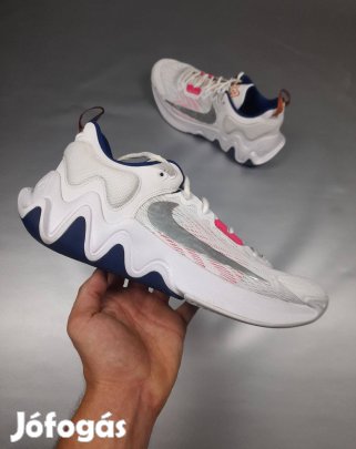 Nike Giannis Immortality 2 ( 45 - 29cm ) cipő
