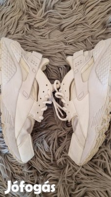 Nike Huarache 39 cipő sportcipő, fehér Akció!