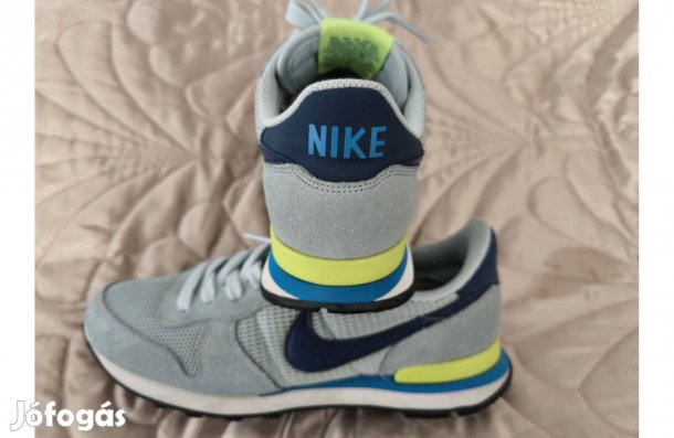 Nike Internationalist , nagyon szép