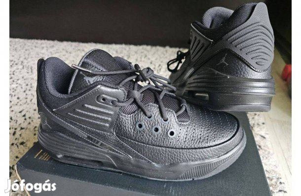 Nike Jordan Max Aura 5 fekete bőr 38.5-es kosaras cipő. Teljesen új,