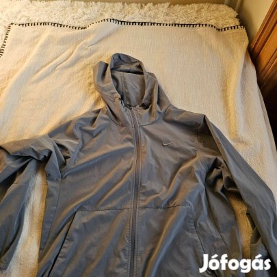 Nike Kicsire össze csomagolható esökabát M-es 1 Alkalommal használt 1