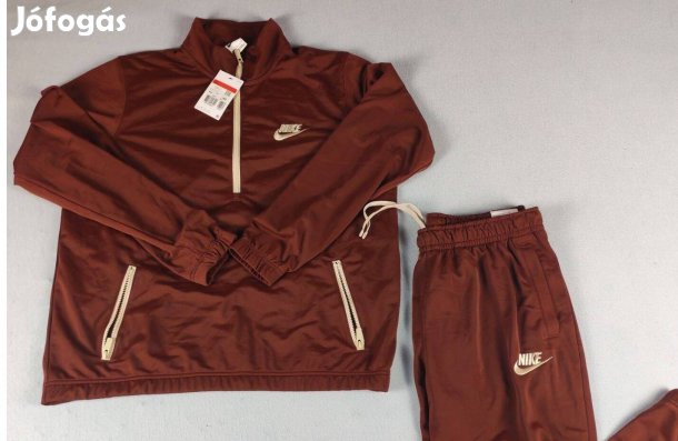 Nike Melegítő Szett ( L ) új címkés