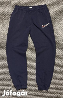 Nike Melegítőnadrág M