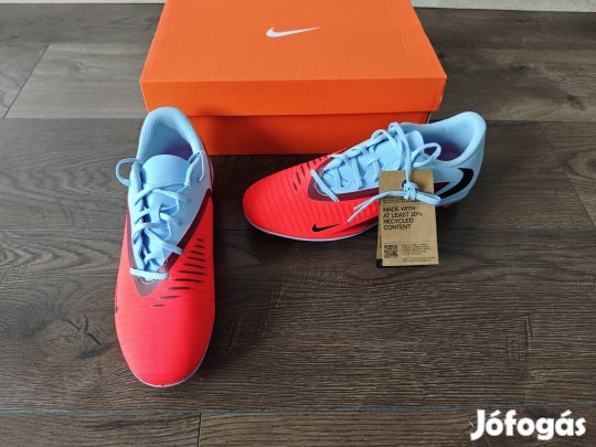 Nike Phantom 6 Club FG futballcipő 42-es