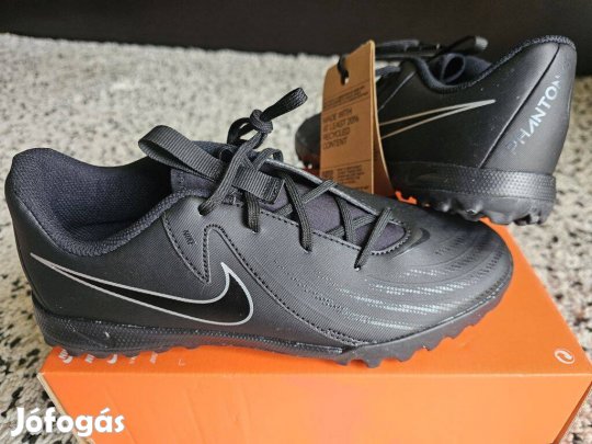 Nike Phantom Gx II Academy TF 38 és 38.5-es műfüves foci cipő. Új