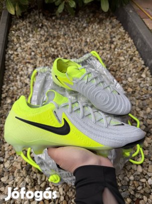 Nike Phantom Luna II Elite FG focicipő, 40 méretben, uj 