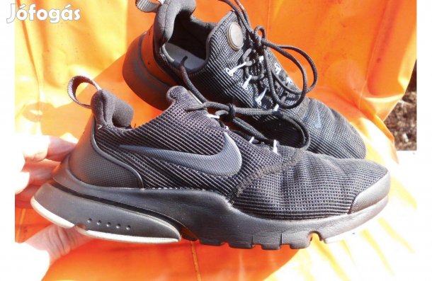 Nike Presto fekete 38.5-es női futó utcai cipő eladó,