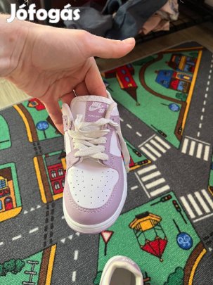 Nike SB kislány cipő 30-as