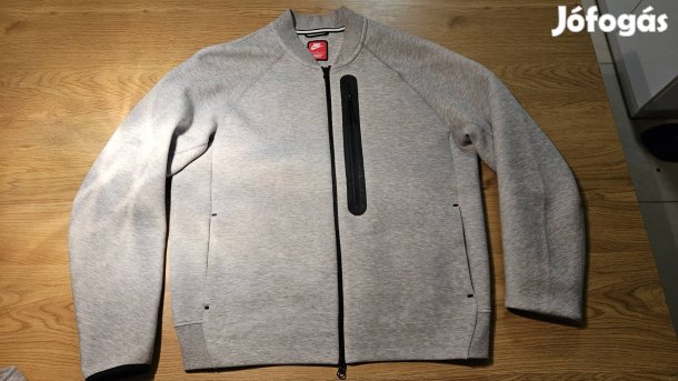 Nike Tech Fleace dzseki M/L-es