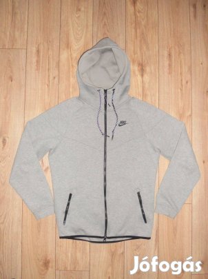Nike Tech Fleece kapucnis felső (S-es)