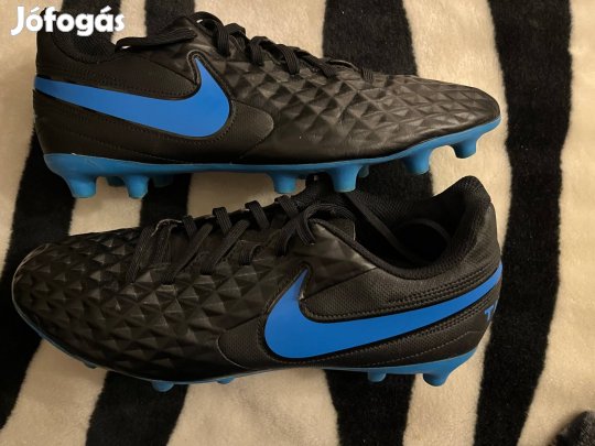 Nike Tiempo Black and Blue fiú, férfi focicipő 40 40-es!