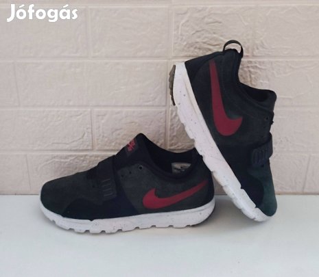 Nike Trainendor sportos, bőr cipő 40-es