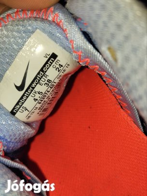 Nike Wind Trail női sportcipő