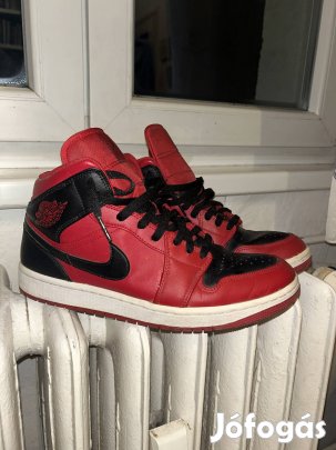 Nike air Jordan 1 mid