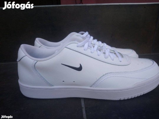 Nike bőrcipő 43 Új