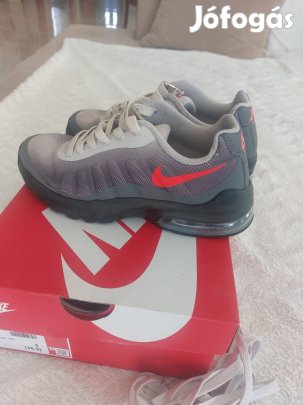 Nike cipő 35,5