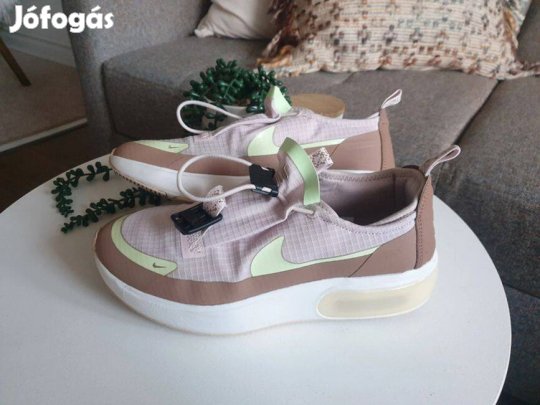 Nike cipő - 41