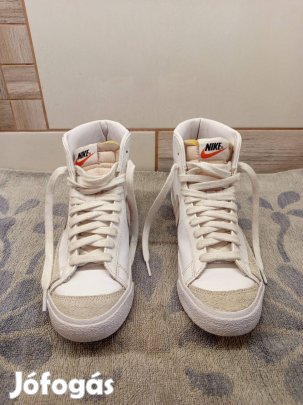 Nike cipő eladó