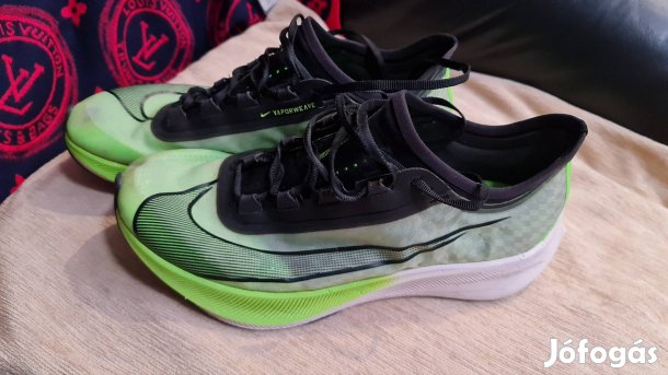 Nike cipő eladó!