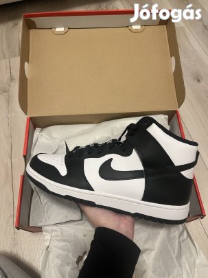 Nike dunk high panda
