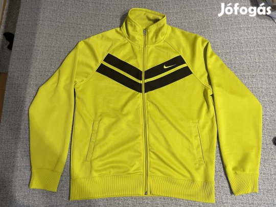 Nike felső          .