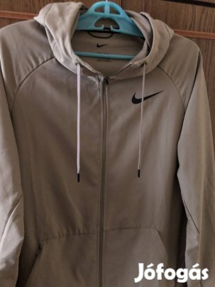 Nike fiú kapucnis felső "M" méretű