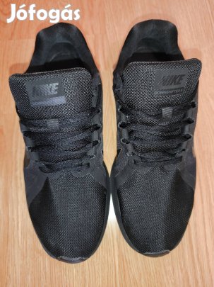 Nike futócipő sportcipő 42,5