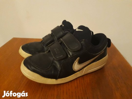 Nike gyermekcipő, EU 29.5