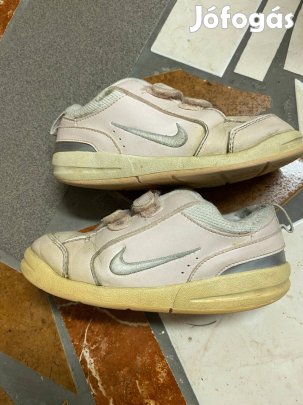 Nike használt sportcipő 27-es méret