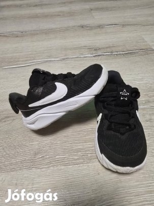 Nike kisfiú sportcipő 
