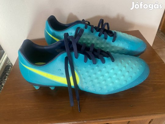 Nike magista foci cipő 44 méret 