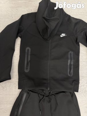 Nike melegítő szett