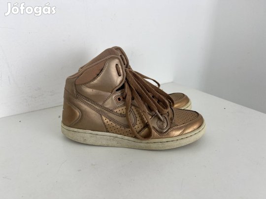 Nike női sport cipő eur36,5 méretű 