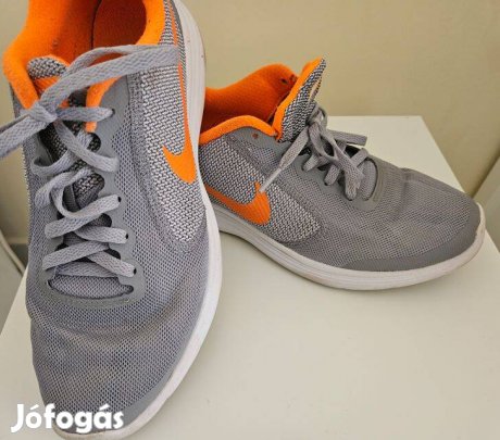 Nike sportcipő 40-es méretben
