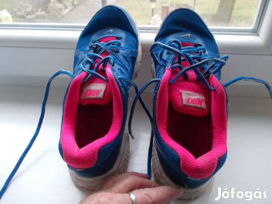Nike sportcipő /8