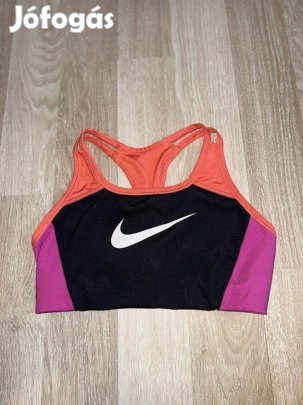 Nike sportmelltartó M -es