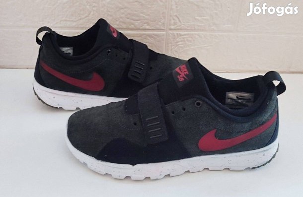 Nike sportos, bőr cipő 40-es