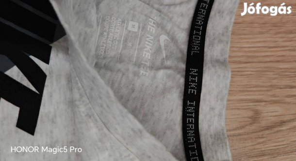 Nike sportos pamut női trikó M