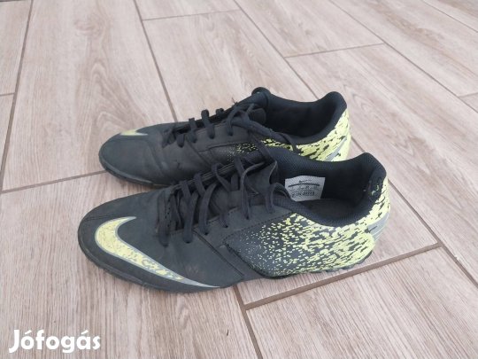 Nike terem/hernyótalpas cipő eladó 38-as