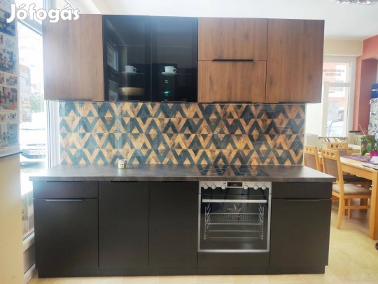 Niki bemutató konyha